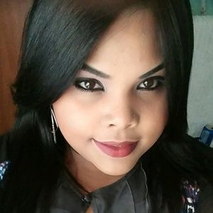 Meet your Posher, Dayanara